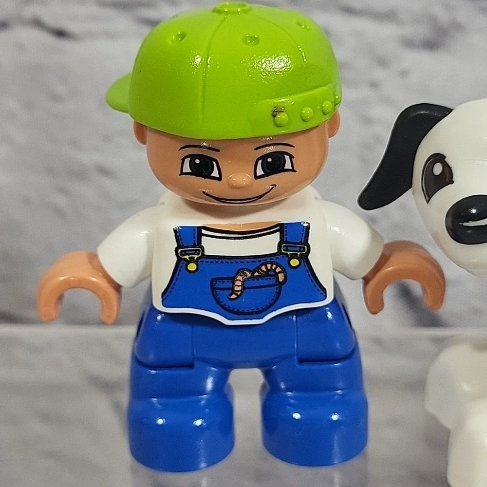 Lego Duplo Figures Lot Of 4 Kids Pets People Girl Boy Dalmatian Dog Striped‎ Cat